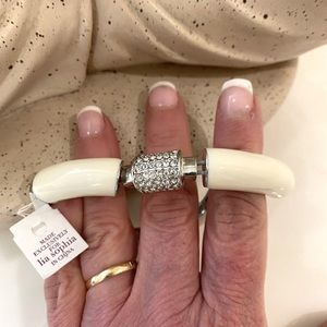 NWT Lia Sophia expansion bracelet